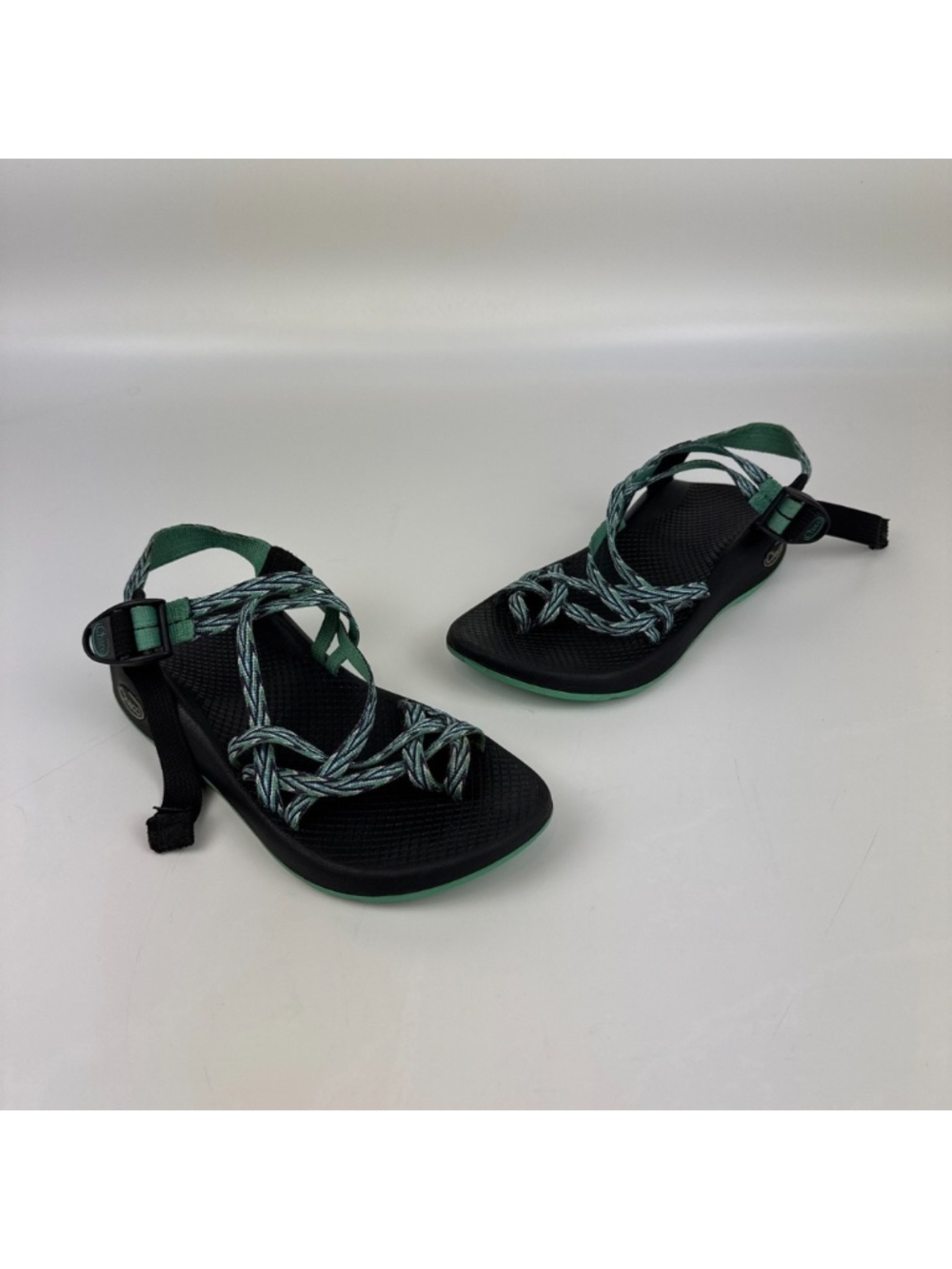 Chaco Z/Cloud X2 Womens Size 7 Toe Loop Sport Sandals Blue Vibram Sole